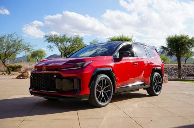 Toyota RAV4 -a1.jpg