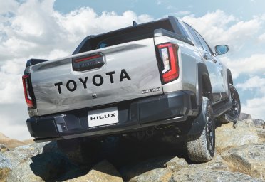 Toyota Hilux 2026 -a9.jpg