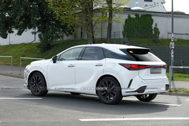 Lexus-RX-Facelift-Spy-Shots-17.jpg
