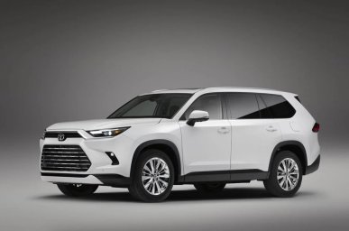 2024-toyota-grand-highlander.jpg