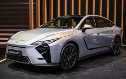 2026-GIIAS-Lexus-ES350h-Luxury-1-1200x801.jpg