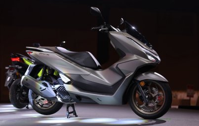 Honda PCX160 -6.jpg