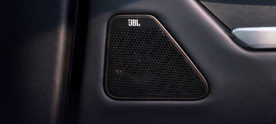 2026-Toyota-Camry-China-34-1200x540.jpg