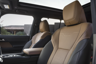 Lexus GX 550 2027 2026-09-17 lúc 14.33.17.png