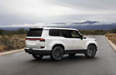 Lexus GX 550 2027 2026-09-17 lúc 14.32.28.png