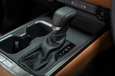 2027 Mitsubishi Pajero 25.jpg