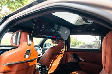 BMW i7 2027 4.jpg