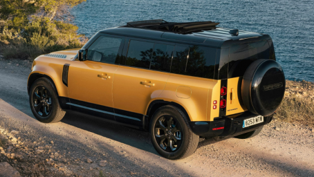 Land Rover.PNG