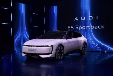Audi AUDI E5 Sportback.jpg
