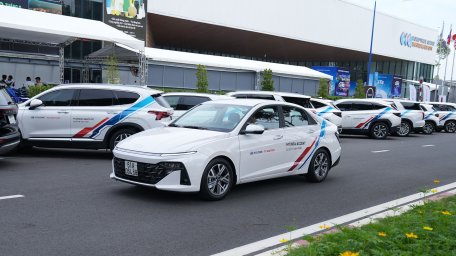 2a-xe chạy thử trong sự kiện HCD.JPG