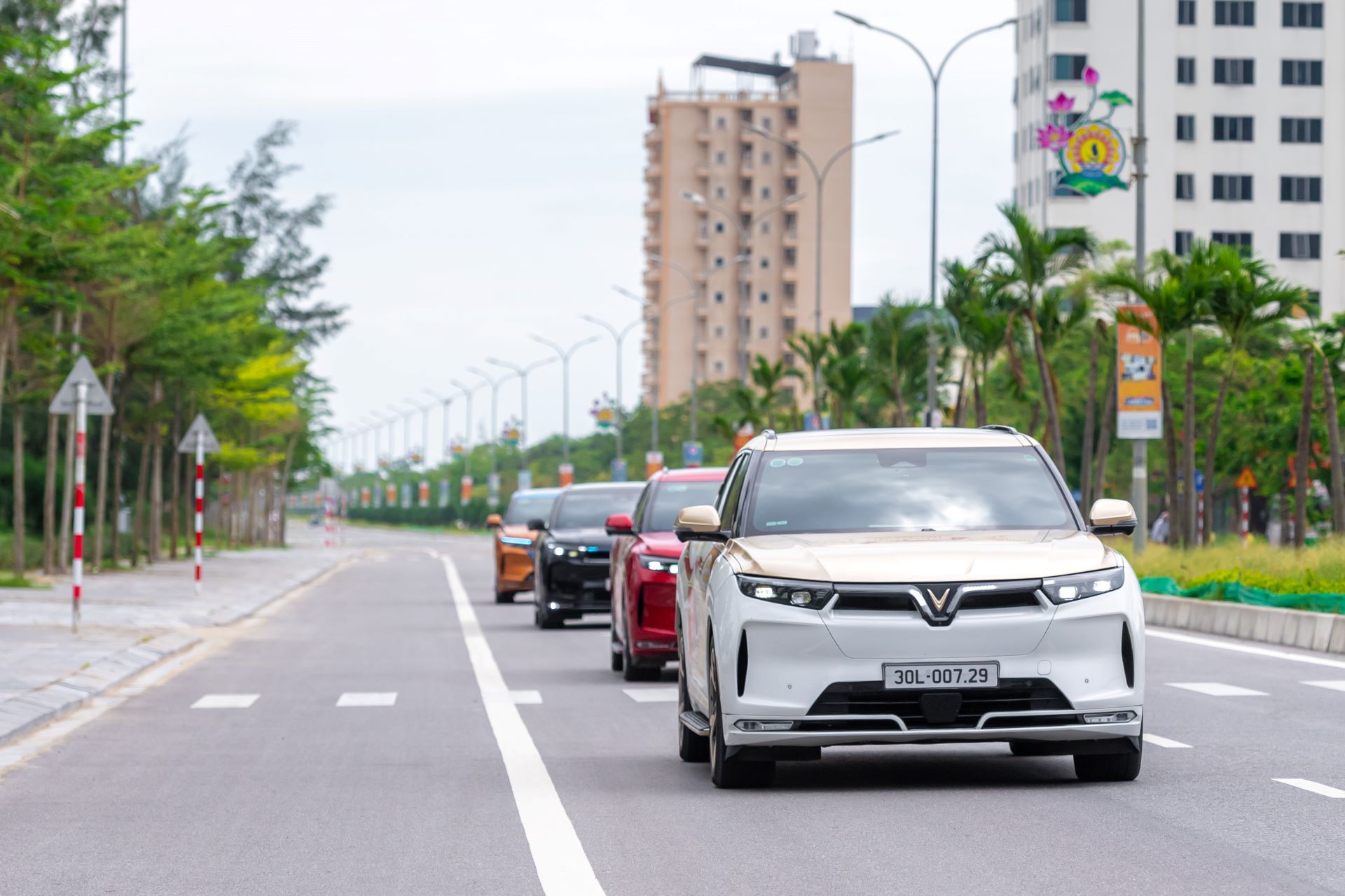 Sở hữu VinFast VF 9: Tiết kiệm gần 170 triệu đồng, hưởng đặc quyền “hạng thương gia” và chi phí vận hành “0 đồng”