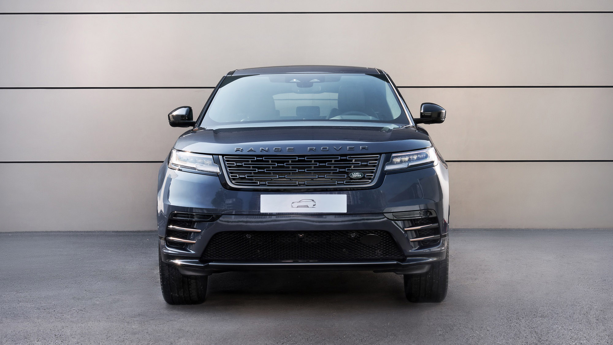 Trải nghiệm nhanh Range Rover Velar 2025 vừa ra mắt tại Việt Nam