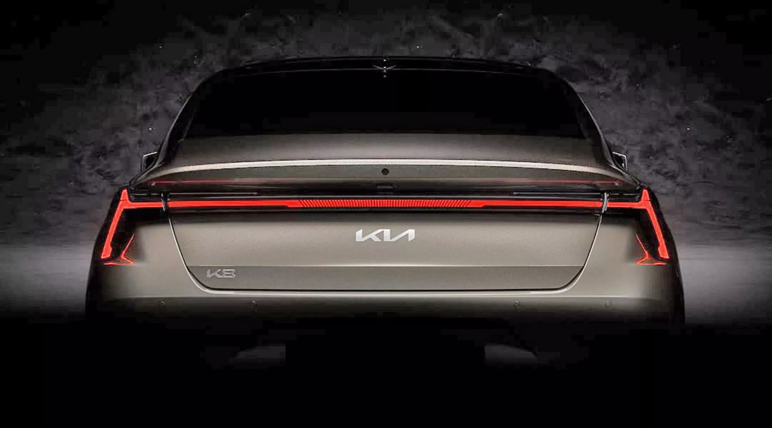 2025-Kia-K8-Teaser 2.jpg