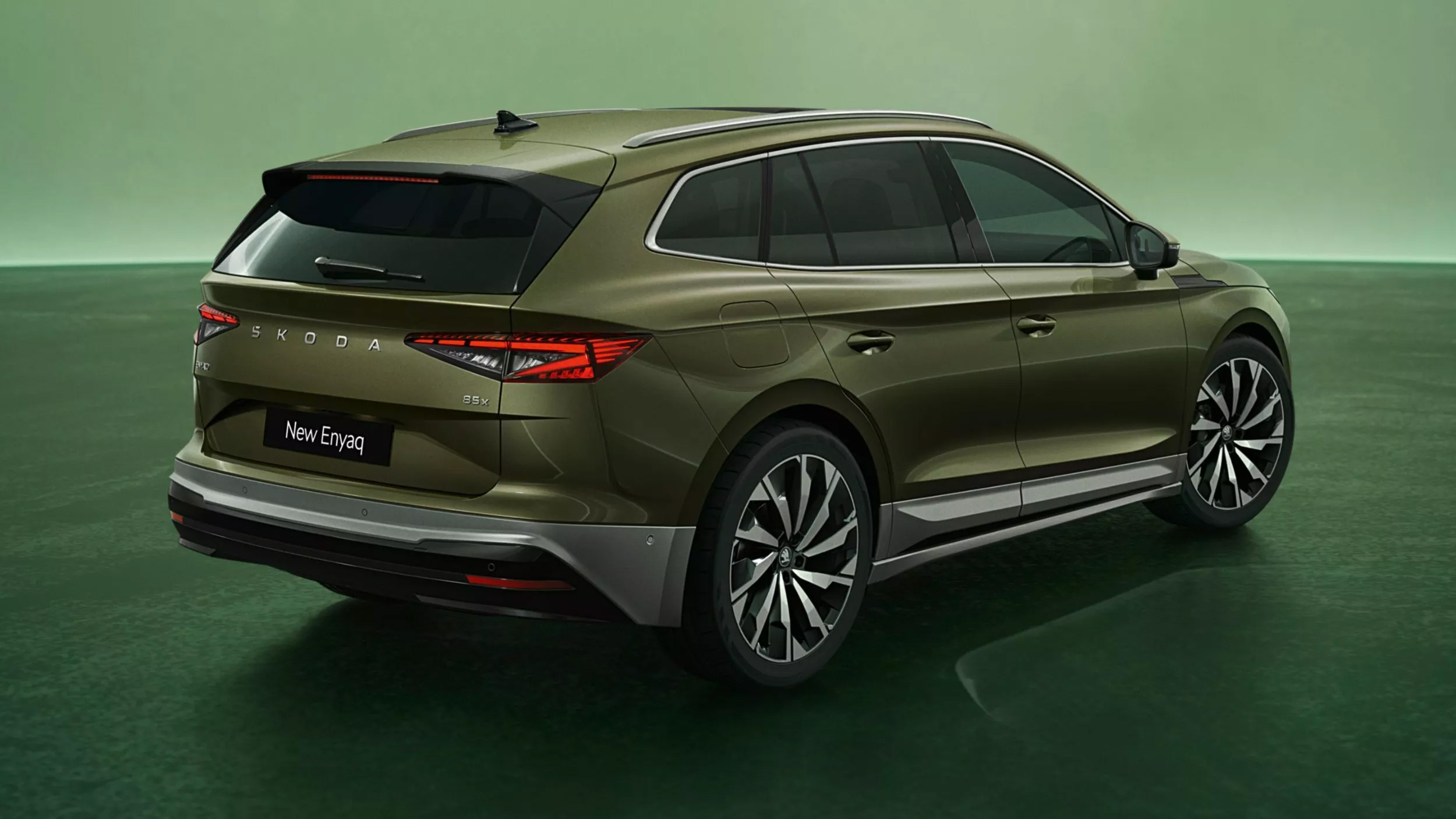 2025-Skoda-Enyaq-and-Enyaq-Coupe-Exterior-3.jpg