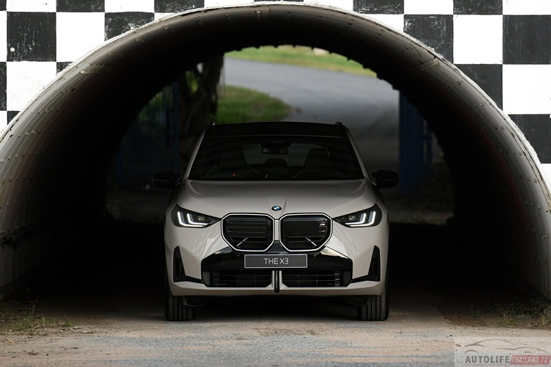 BMW_X3_M50_008.jpg