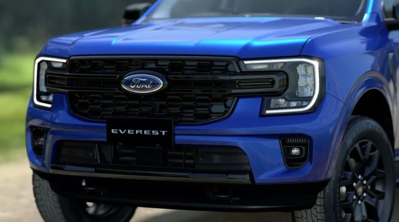 Ford Everest 2026 3.jpg