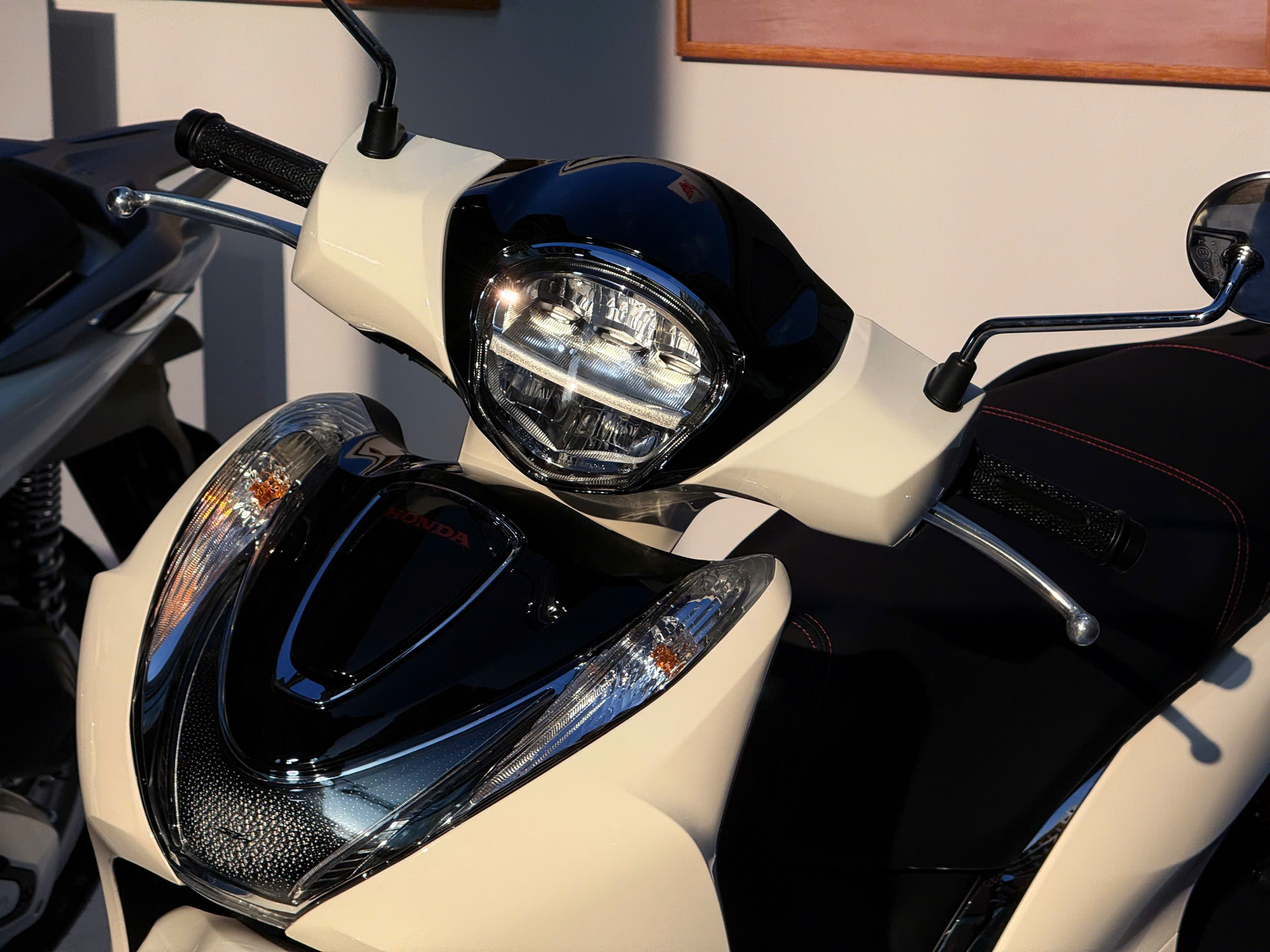 Honda SH Mode 5.jpg