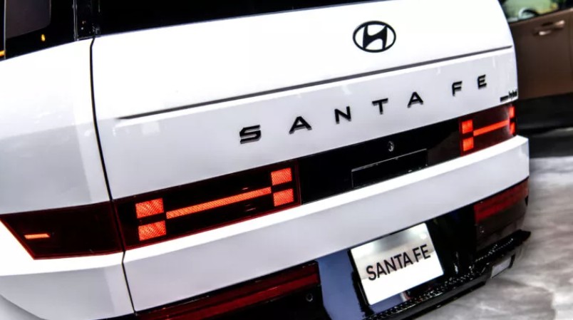 Hyundai-1.jpg