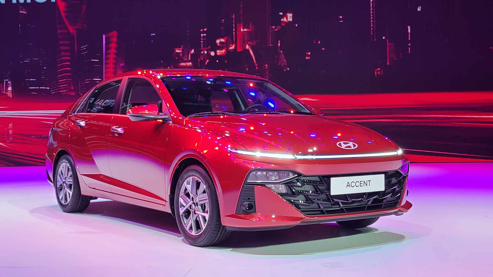 Hyundai Accent 2024 chính thức ra mắt tại Việt Nam, giá từ 439 triệu đồng | Autodaily - Cộng đồng xe Việt Nam