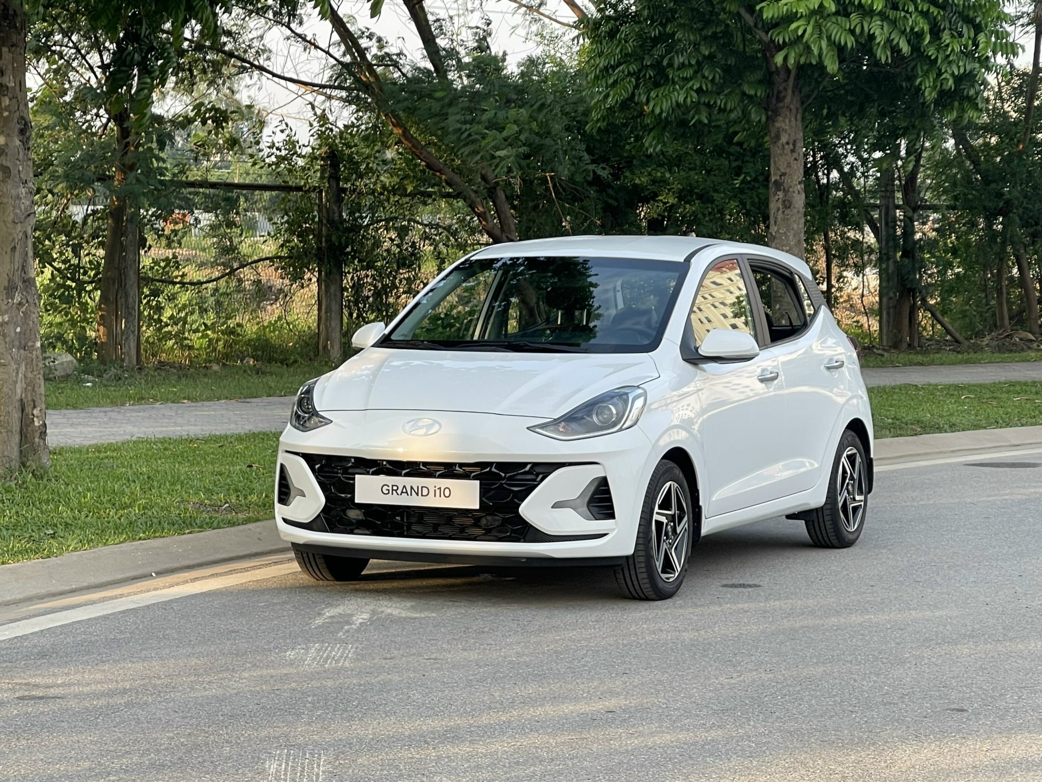 Hyundai Grand i10  (1).jpg