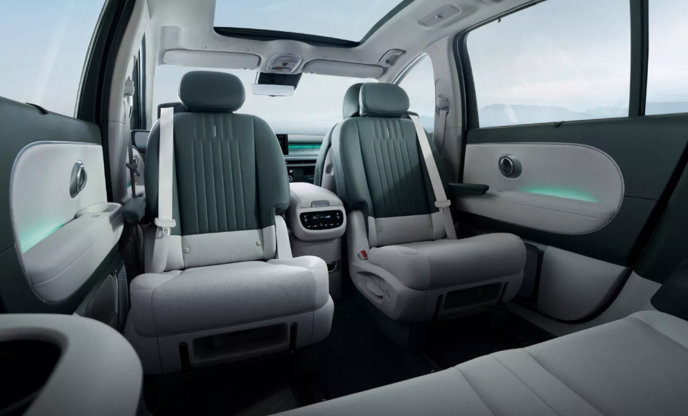 Hyundai-Ioniq-9-5.PNG