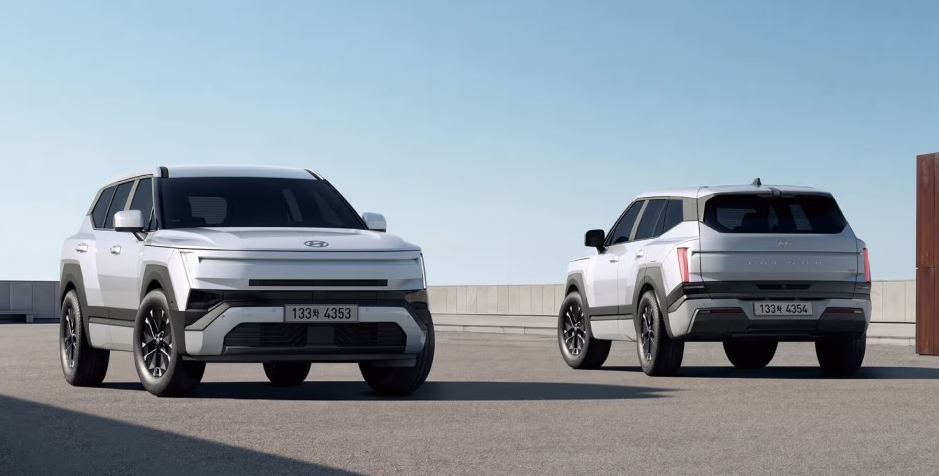 Cận cảnh Hyundai Tucson thế hệ mới bản tiêu chuẩn, giá từ 22.800 USD