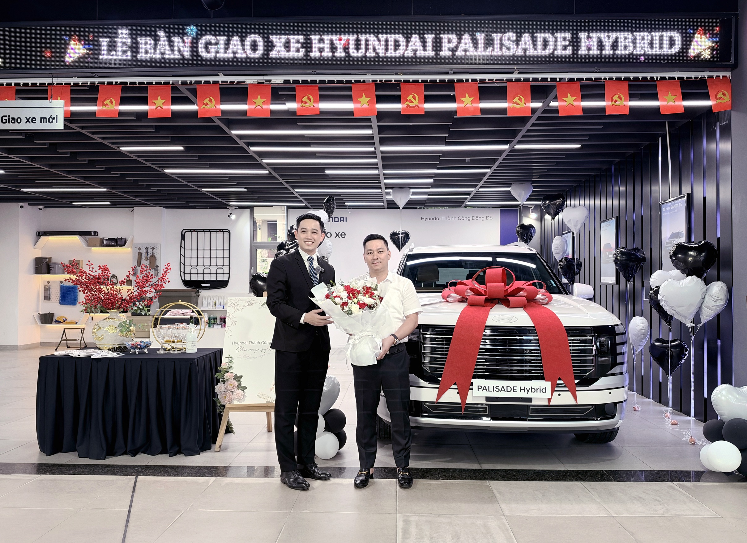Hyundai Palisade Hybrid bắt đầu bàn giao tại Việt Nam từ ngày 30/10