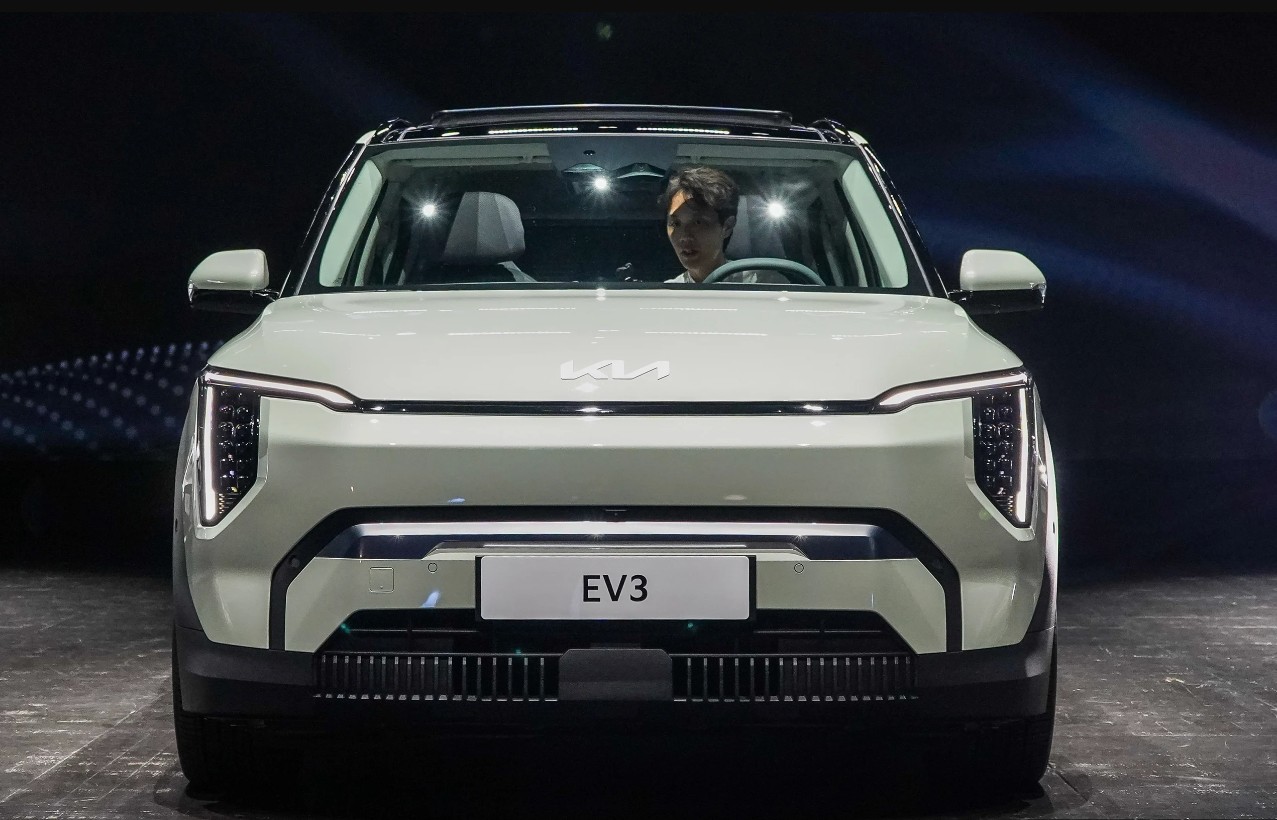 Kia EV3 3.jpg