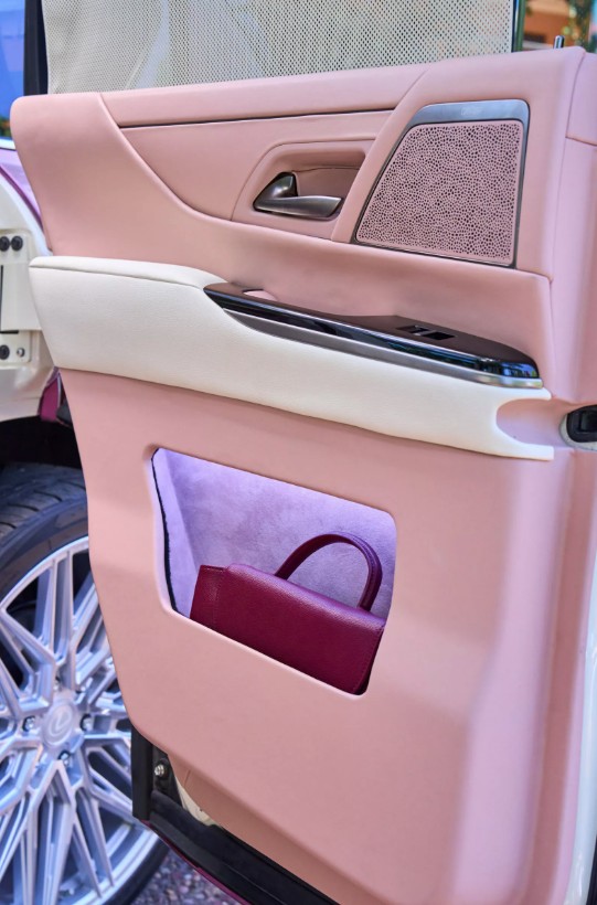 Lexus-Glam-LX 7.jpg