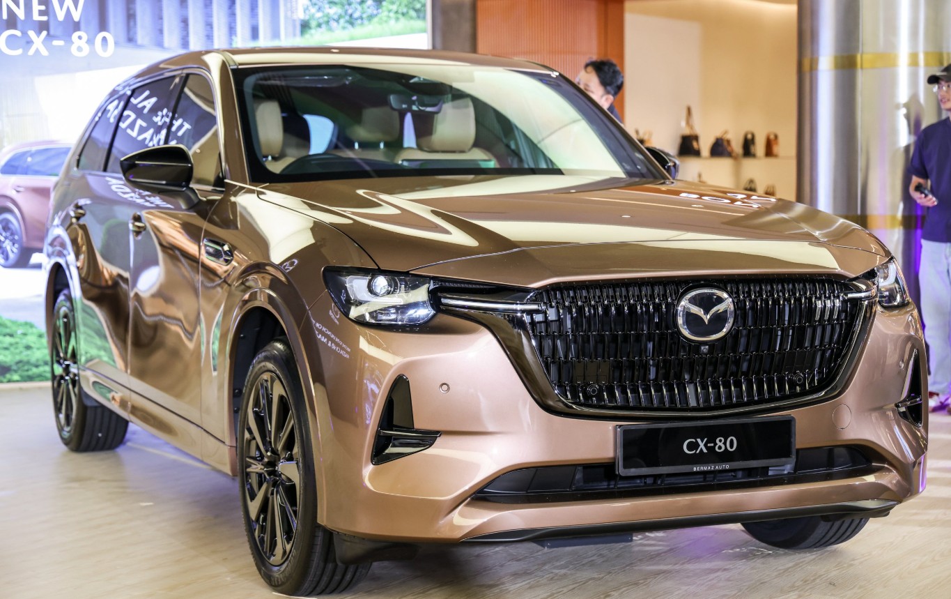Mazda CX-80 2.jpg
