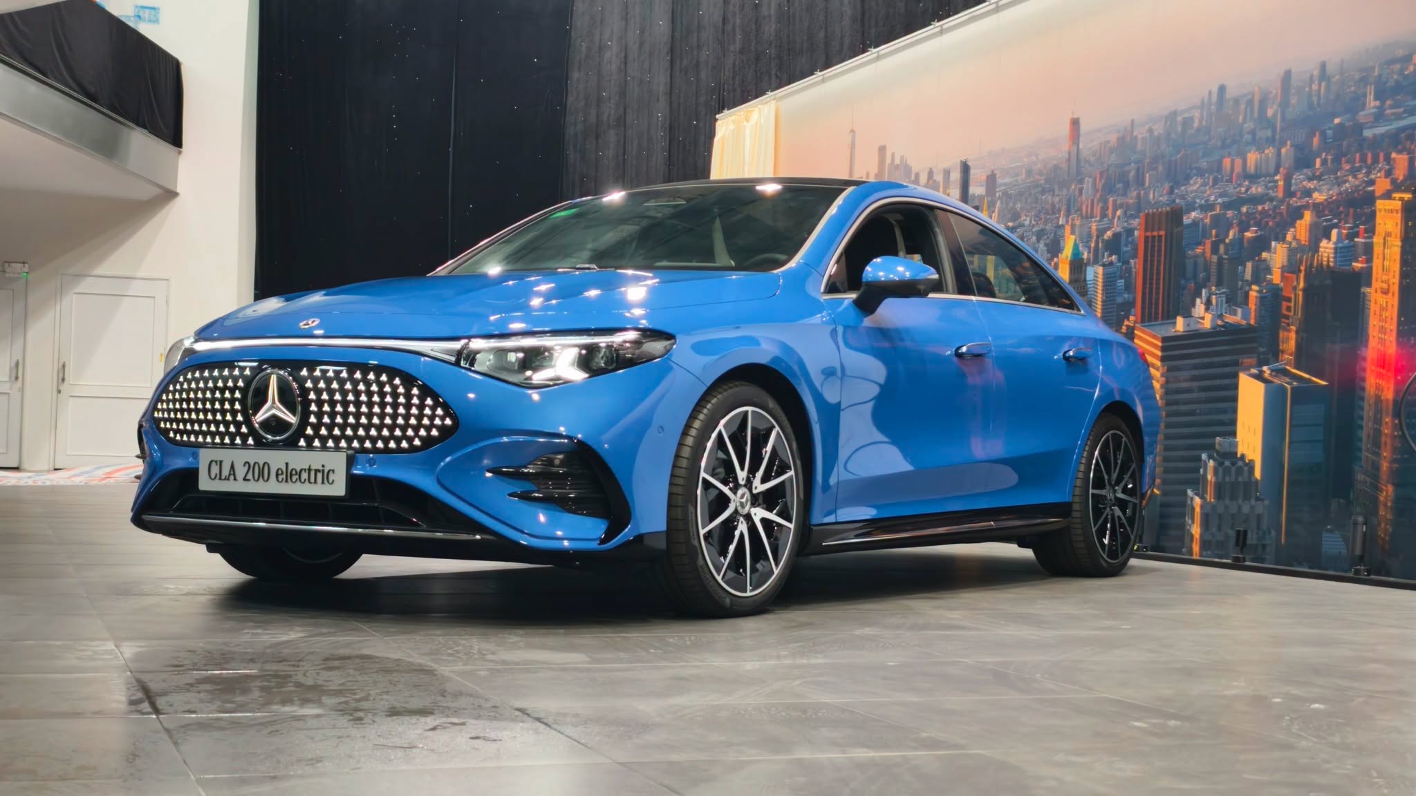 Mercedes-Benz CLA thuần điện đầu tiên về Việt Nam, giá dự kiến dưới 1,7 tỷ đồng