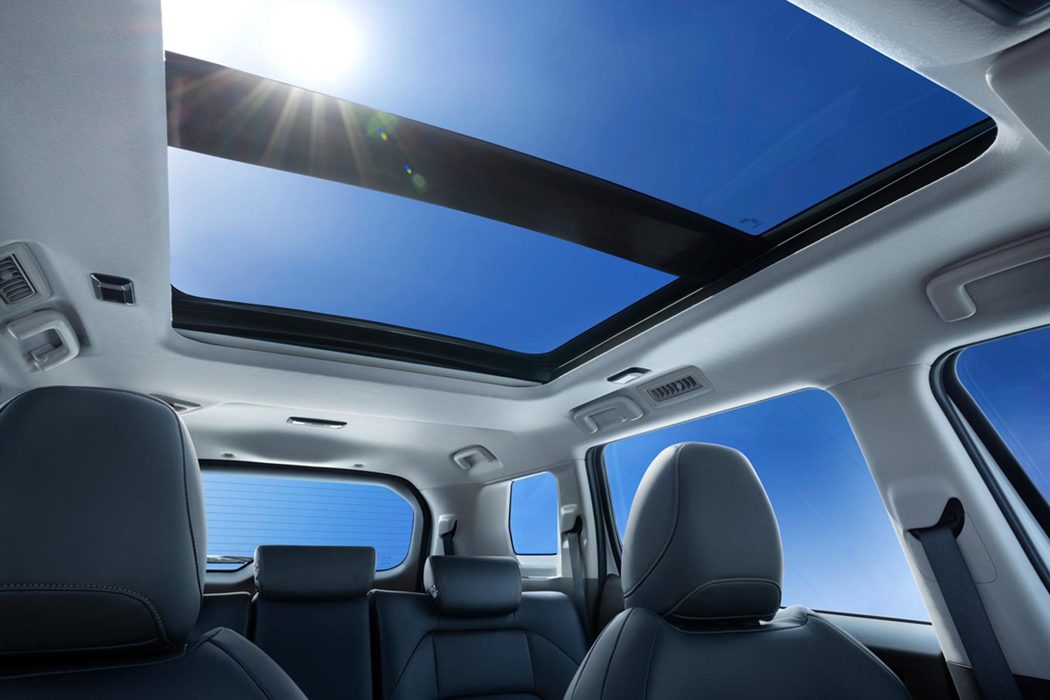 Mitsubishi DESTINATOR 2026-a11.jpg