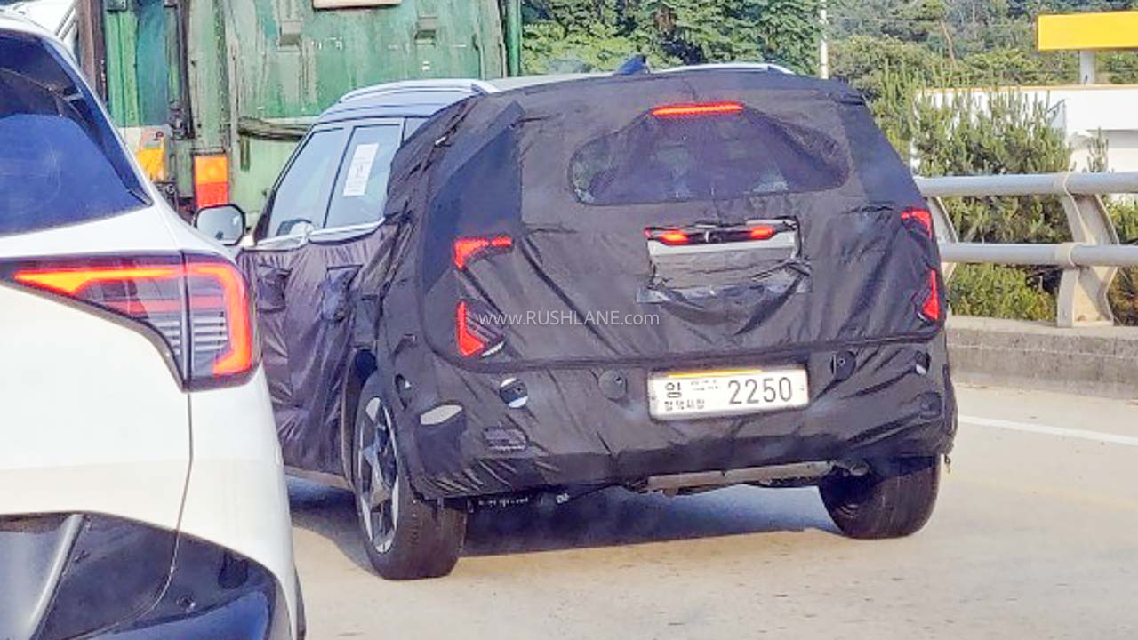 Kia Seltos 2026 tiếp tục lộ diện trên đường thử: Hứa hẹn nhiều nâng cấp đáng chú ý