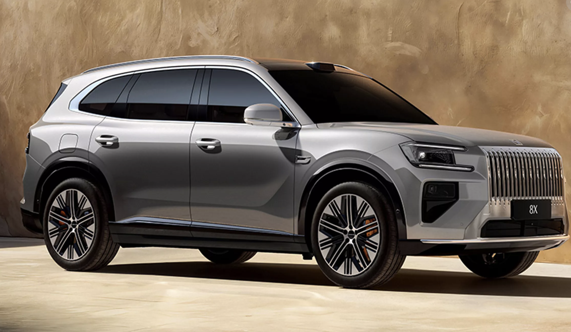 SUV mới của Zeekr mang dáng dấp Rolls-Royce, sức mạnh như hypercar nhưng vẫn dùng động cơ xăng