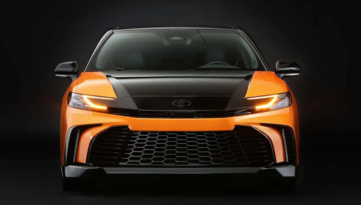 Toyota Camry sắp có bản thể thao cực chất cho dân mê lái