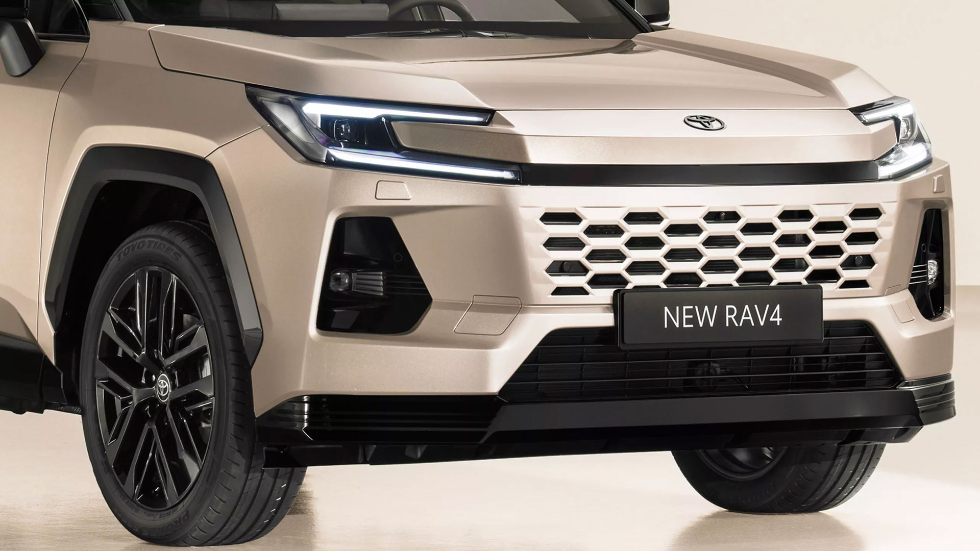 Toyota-Hyundai-PHEV-s.jpg