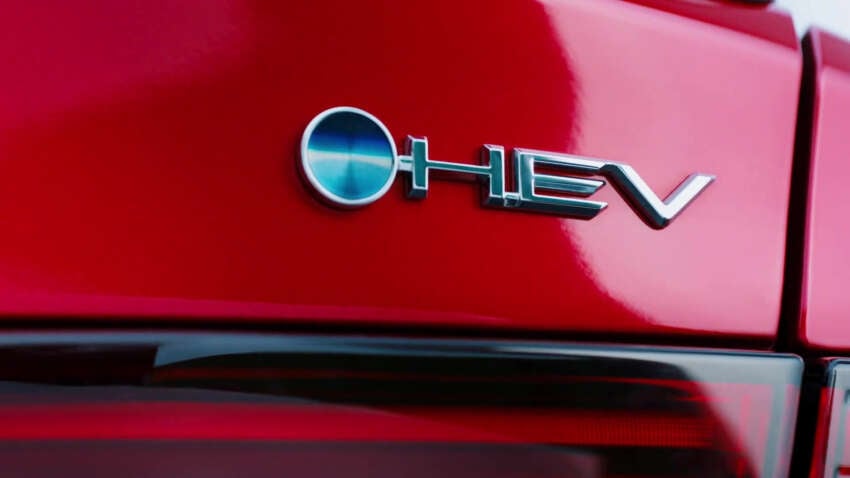 Toyota-Yaris-Ativa-HEV-teaser-Thailand-2-850x478.jpg