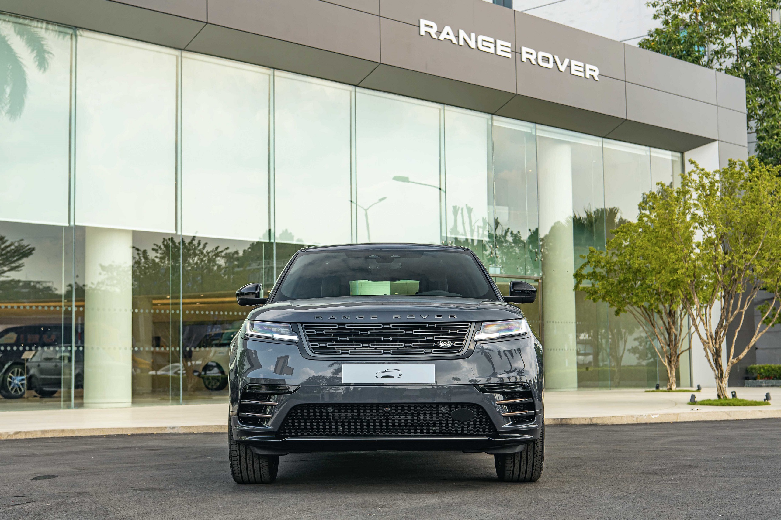 Velar 2025 (2).jpg