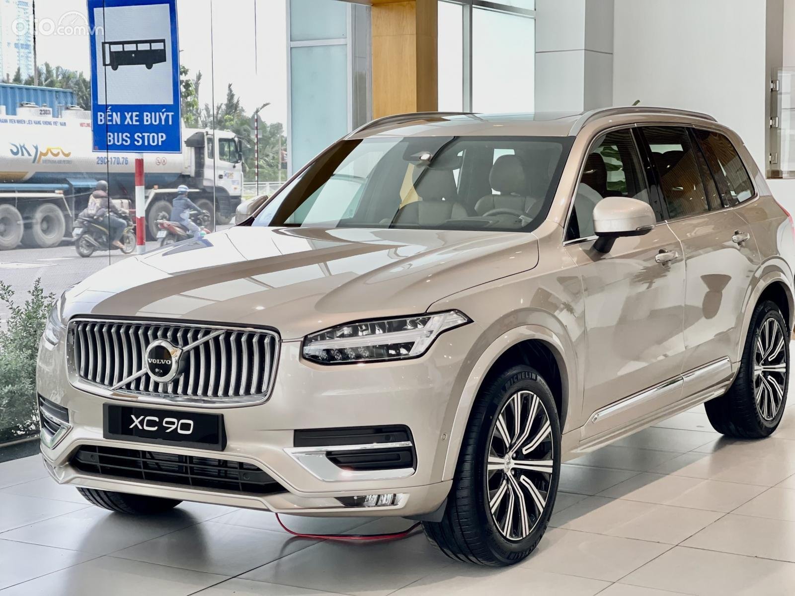 volvo-xc90-gia2-0f71.jpg