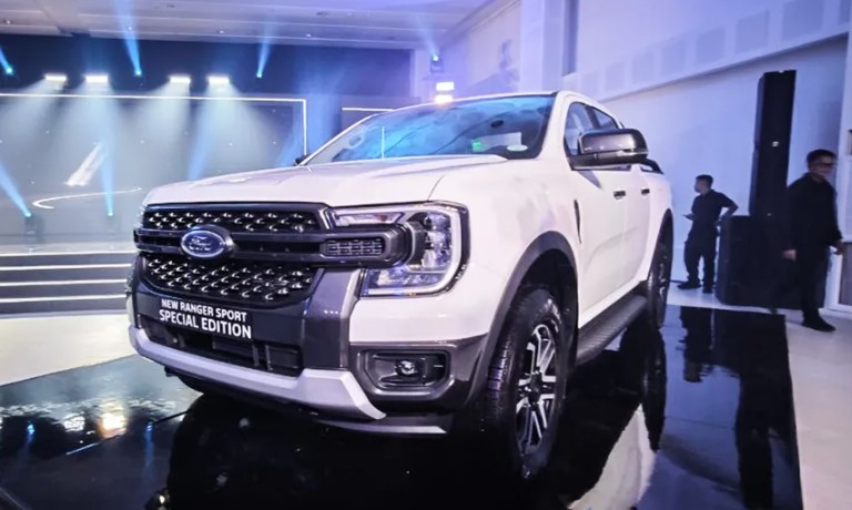 xe Ford - 2.jpg