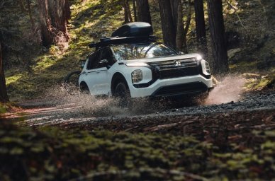 2025-Mitsubishi-Outlander-Trail-Edition 5.jpg