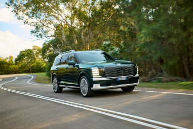 hyundai-launches-all-new-palisade-in-australia-in-flagship-calligraphy-hybrid-guise-only-25835...jpg