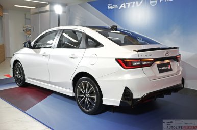 Toyota Vios Hybrid 2.jpg