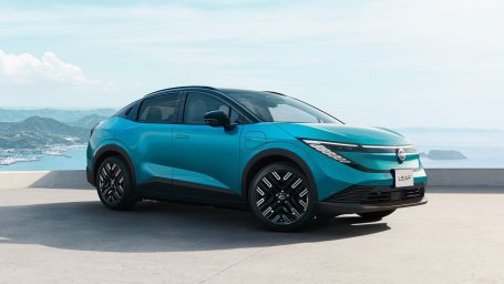 Nissan LEAF 11.jpg