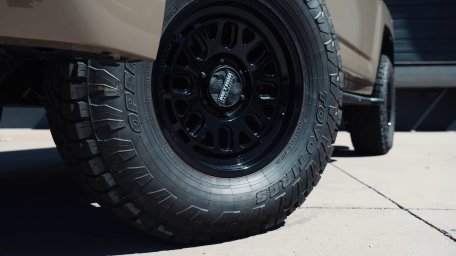 earthly-2025-lexus-lx-700h-overtrail-gets-the-aftermarket-treatment-looks-ready-to-rock_5.jpg