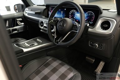 Mercedes-Benz G 450 d STRONGER THAN THE 1980s 12.jpg