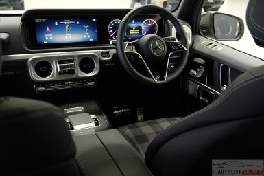 Mercedes-Benz G 450 d STRONGER THAN THE 1980s 13.jpg