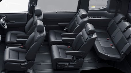 Honda StepWGN eHEV 5.jpg