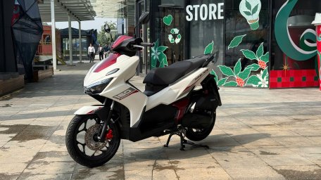 honda-air-blade-160-anh-chinh.jpg