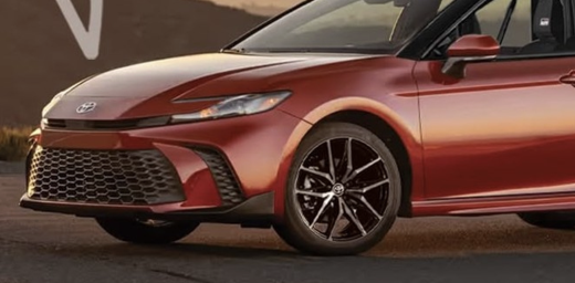 Toyota Camry 2027  2026-03-15 lúc 16.31.15.png